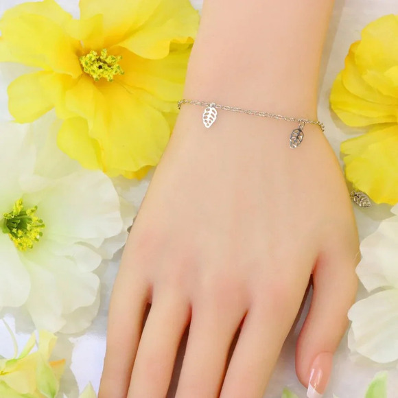 "Minimalist Bracelet, Sleek & Modern Design, Women’s Fashion, YC110262-B - Picture 10 of 10